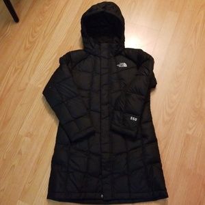 The North Face Girl's 550 Down Coat